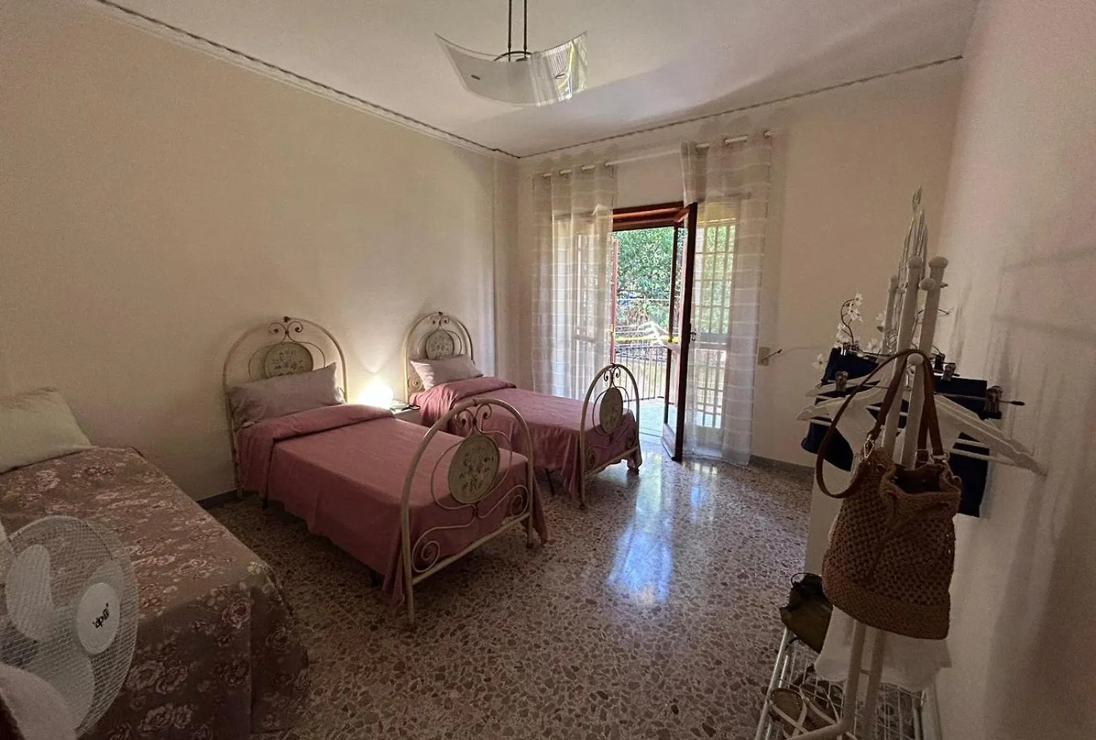 Laura Domus Apartment Portici