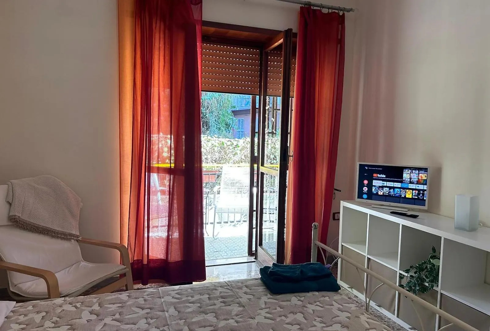 Laura Domus Apartment Portici