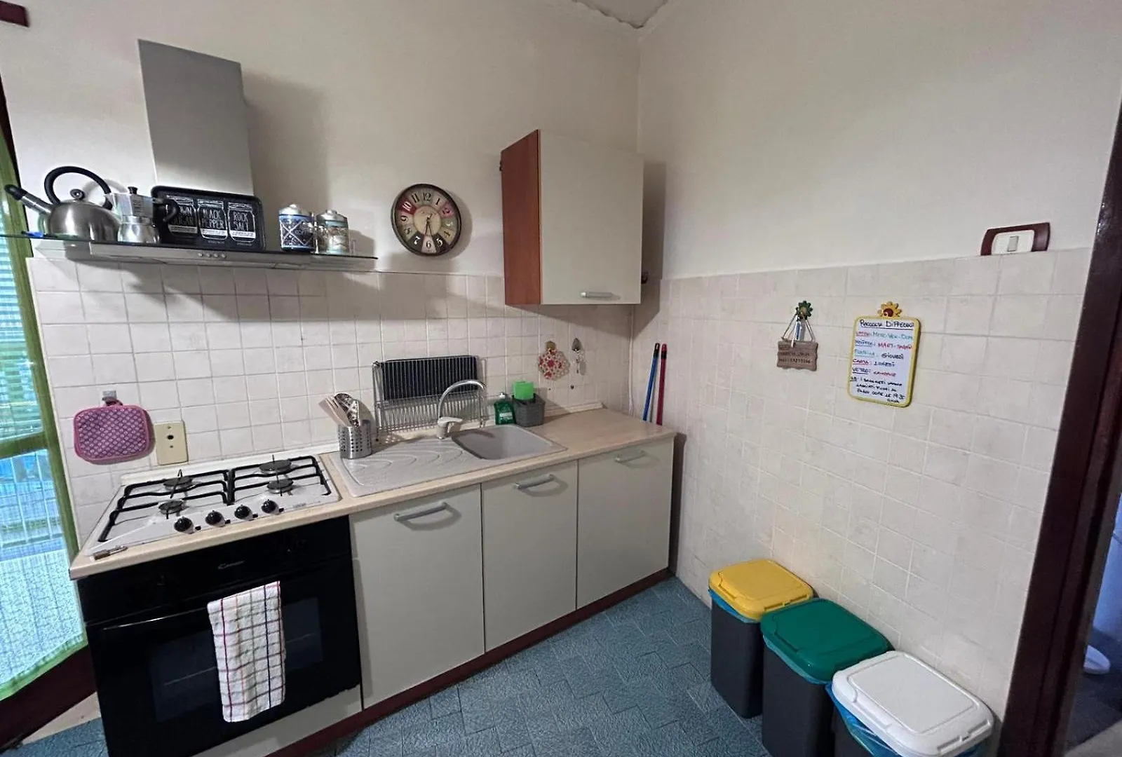 Laura Domus Apartment Portici Italy